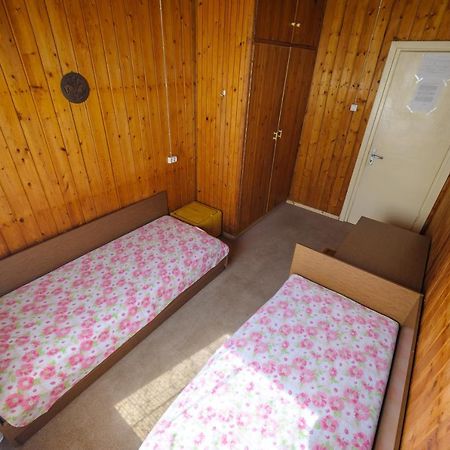 Nostalgija Pervalkoje Hostel Neringa Luaran gambar