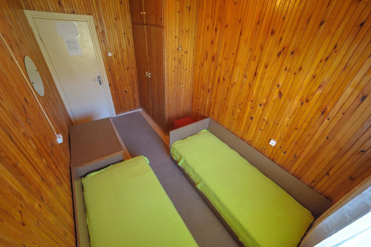 Nostalgija Pervalkoje Hostel Neringa Luaran gambar